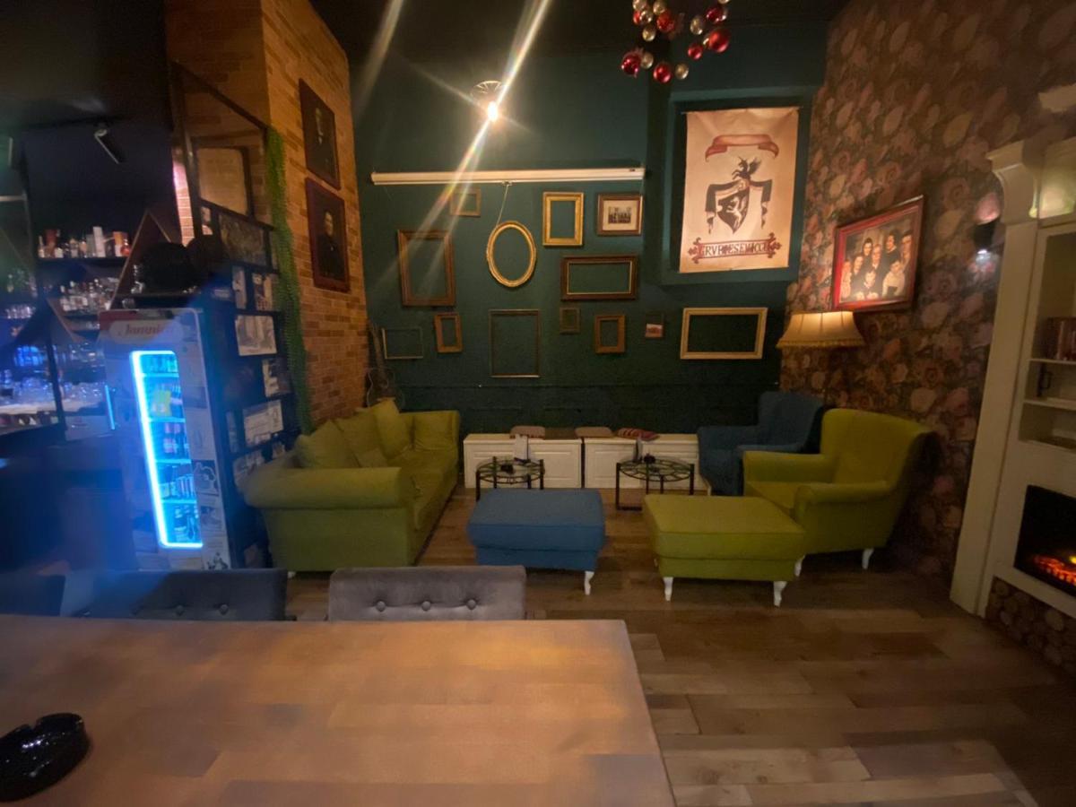 Fg Boutique Hostel Sarajevo Exteriör bild